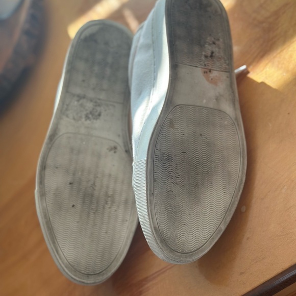 BP White Canvas Lace-Up Sneakers - Picture 4 of 4